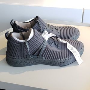 Brandblack Delta Low